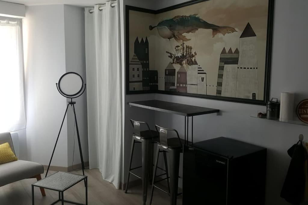 Studio Au Coeur De L'Hyper Centre Caen Bagian luar foto